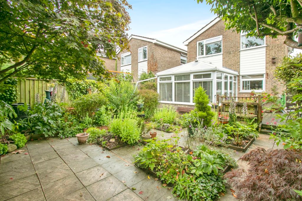 Property photo 1 of 17 Photography