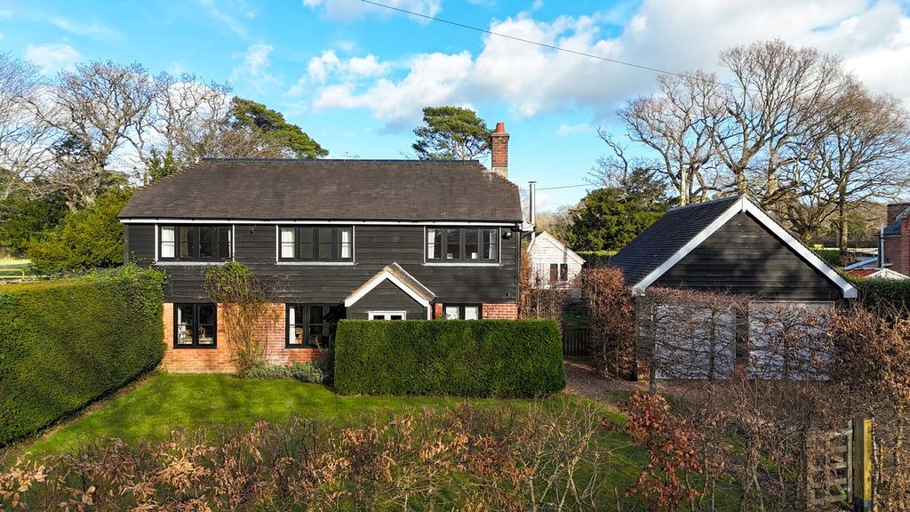 Property photo 3 of 14