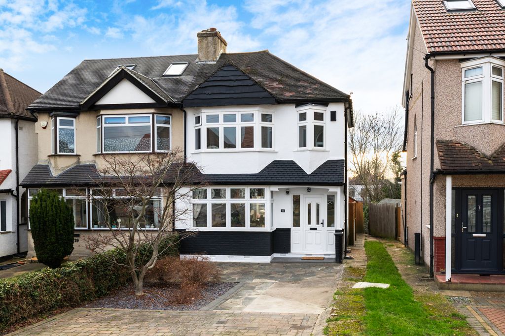 Property photo 1 of 15 Picture No. 23