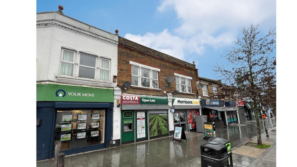 Property photo 2 of 8 381Bf0Da-Ed56-11F0-86F3-0242Ac110002-1140.Jpg