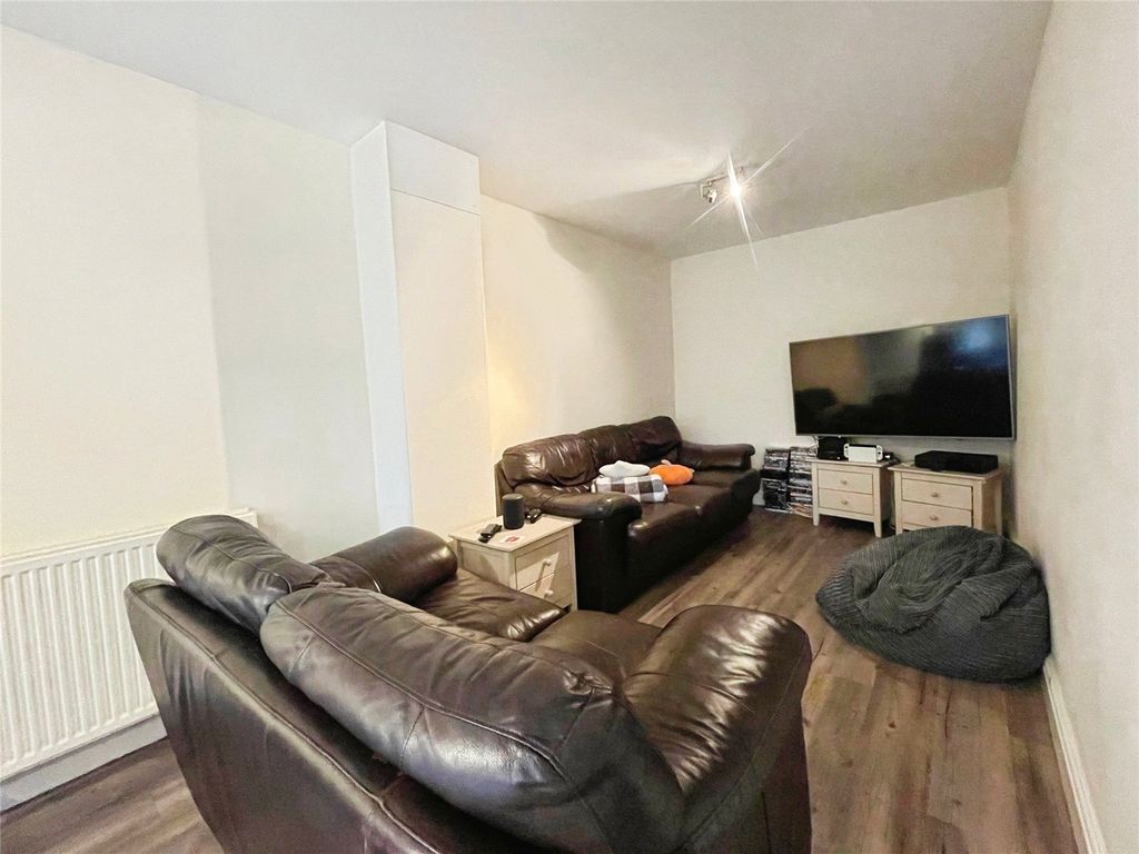 Property photo 3 of 13 Reception Room