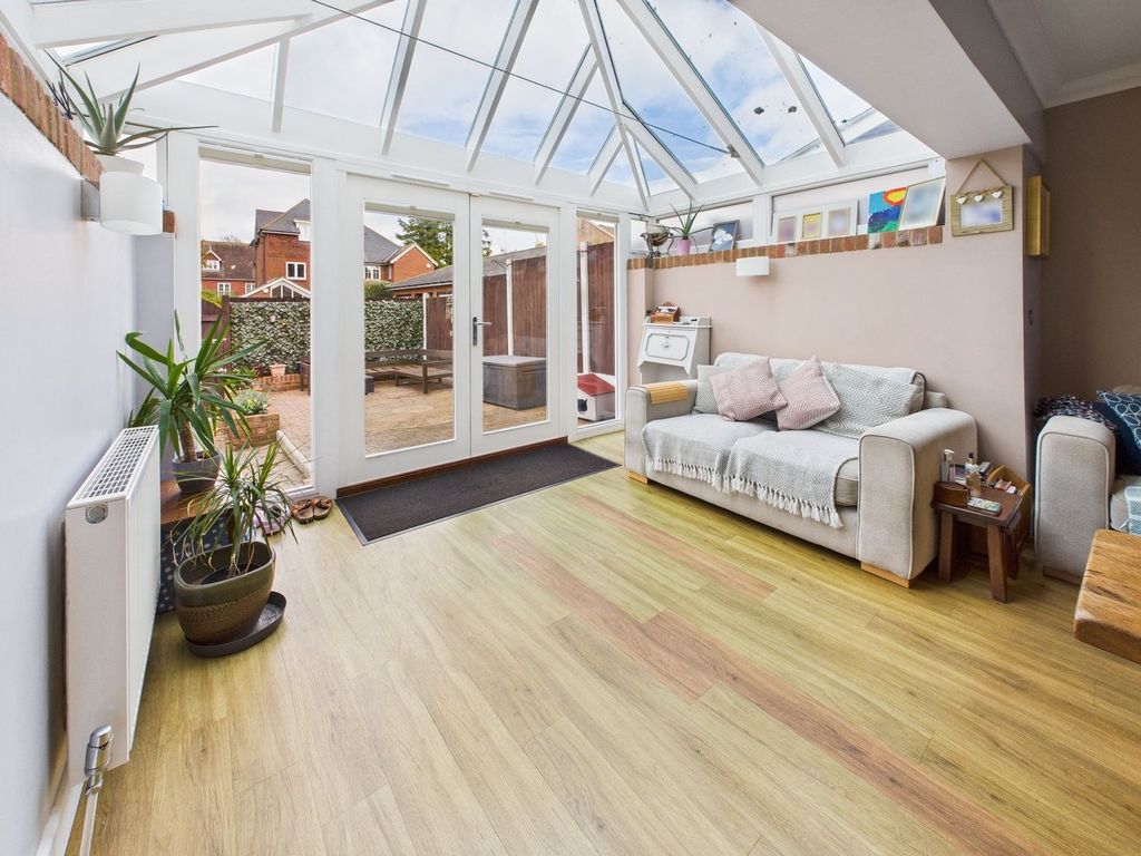 Property photo 3 of 28