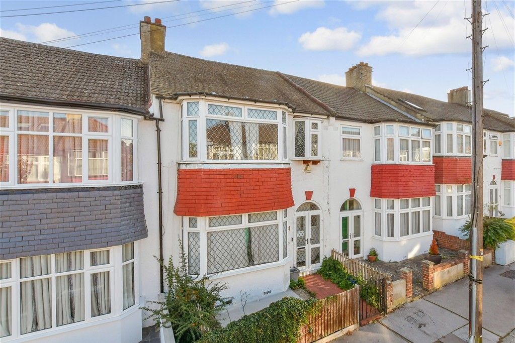 Property photo 3 of 8 External (Web)