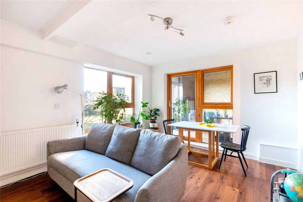 Property photo 2 of 10 Picture No. 02