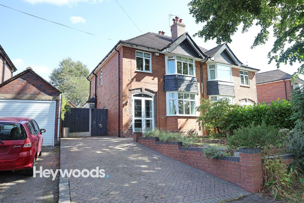 Property photo 1 of 51