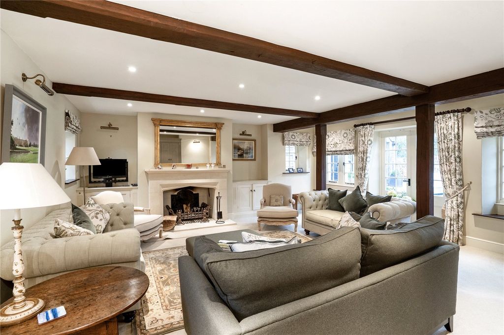 Property photo 2 of 42 Picture No. 21