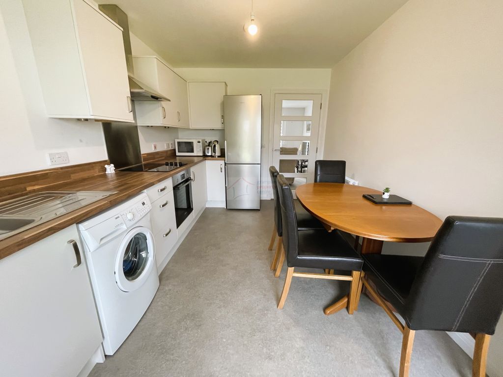Property photo 2 of 15 Kitchen A.Jpg