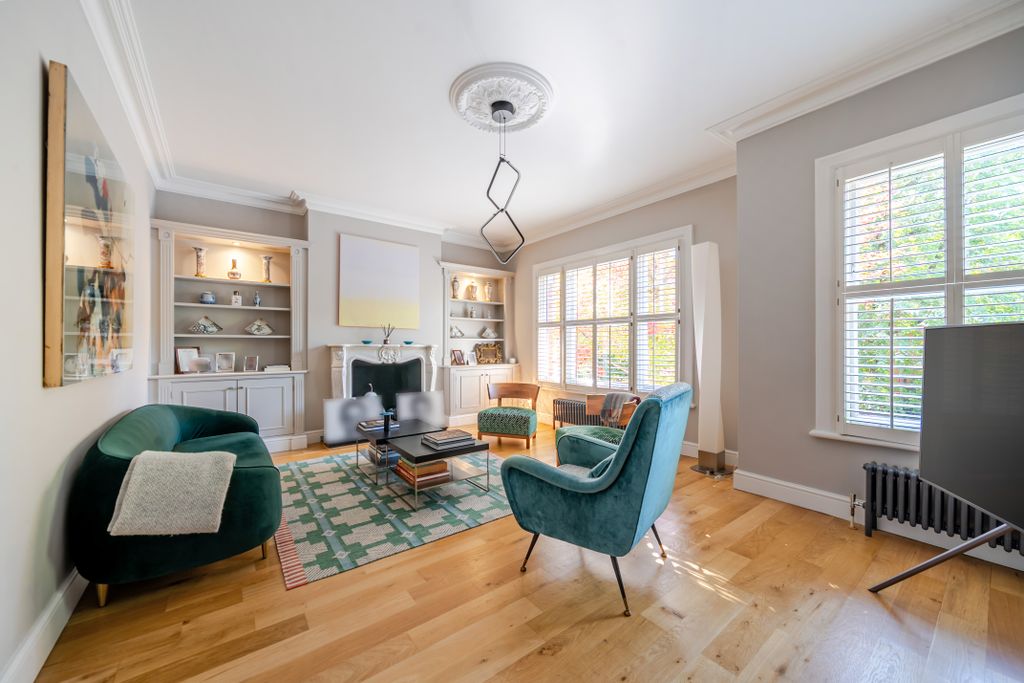 Property photo 3 of 20 Drawing Room