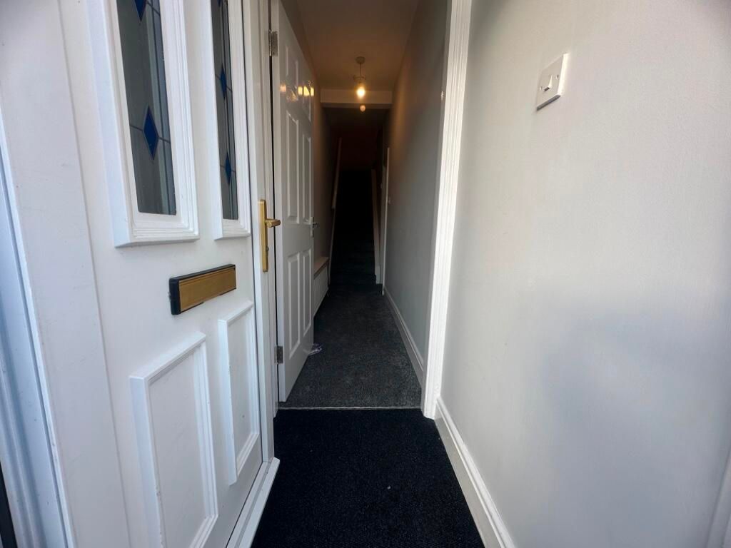 Property photo 3 of 24