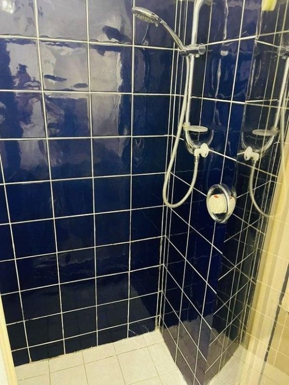 Property photo 2 of 7 82277221.Jpg