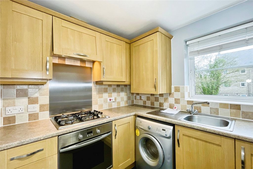 Property photo 3 of 16 Picture No. 53