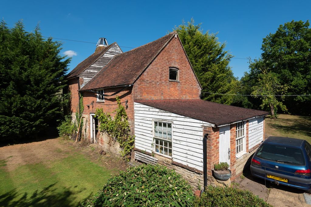 Property photo 2 of 21 4159414