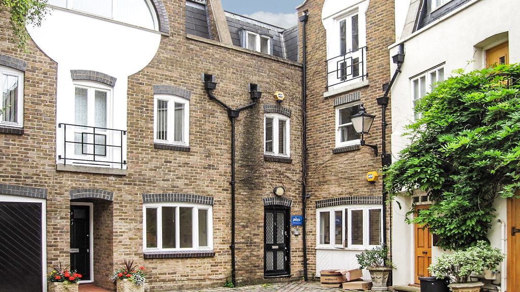 Property photo 1 of 8 8 Celbridge Mews Paddington W2 Office To Let i1.Jpg