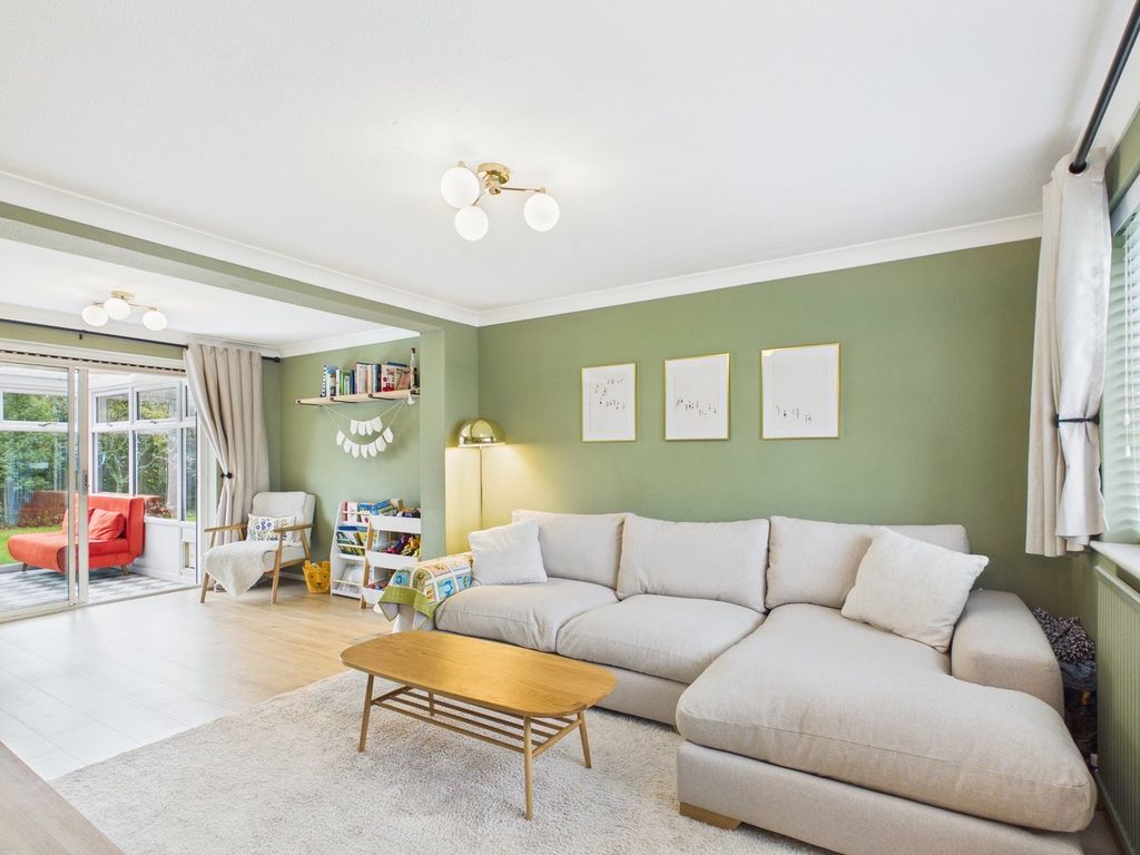 Property photo 3 of 26