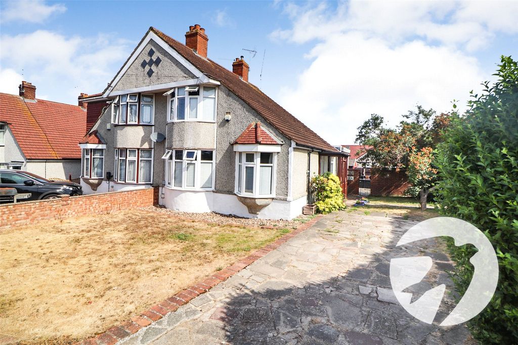 Property photo 1 of 16 Picture No. 13