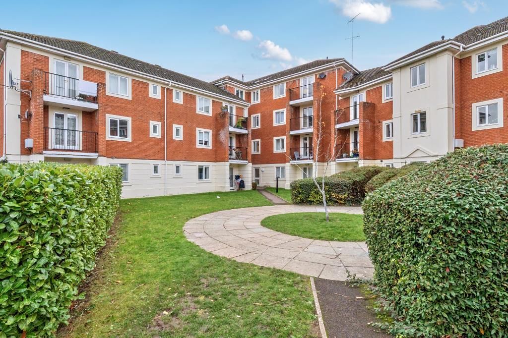 Property photo 1 of 21 Outside View