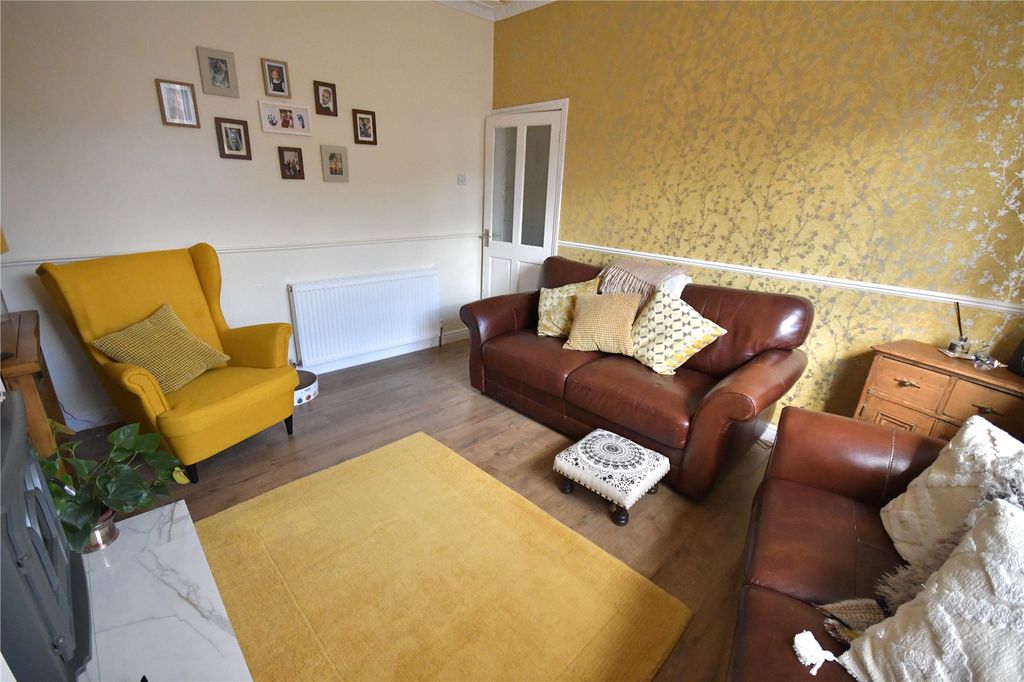 Property photo 3 of 31 Picture No. 09