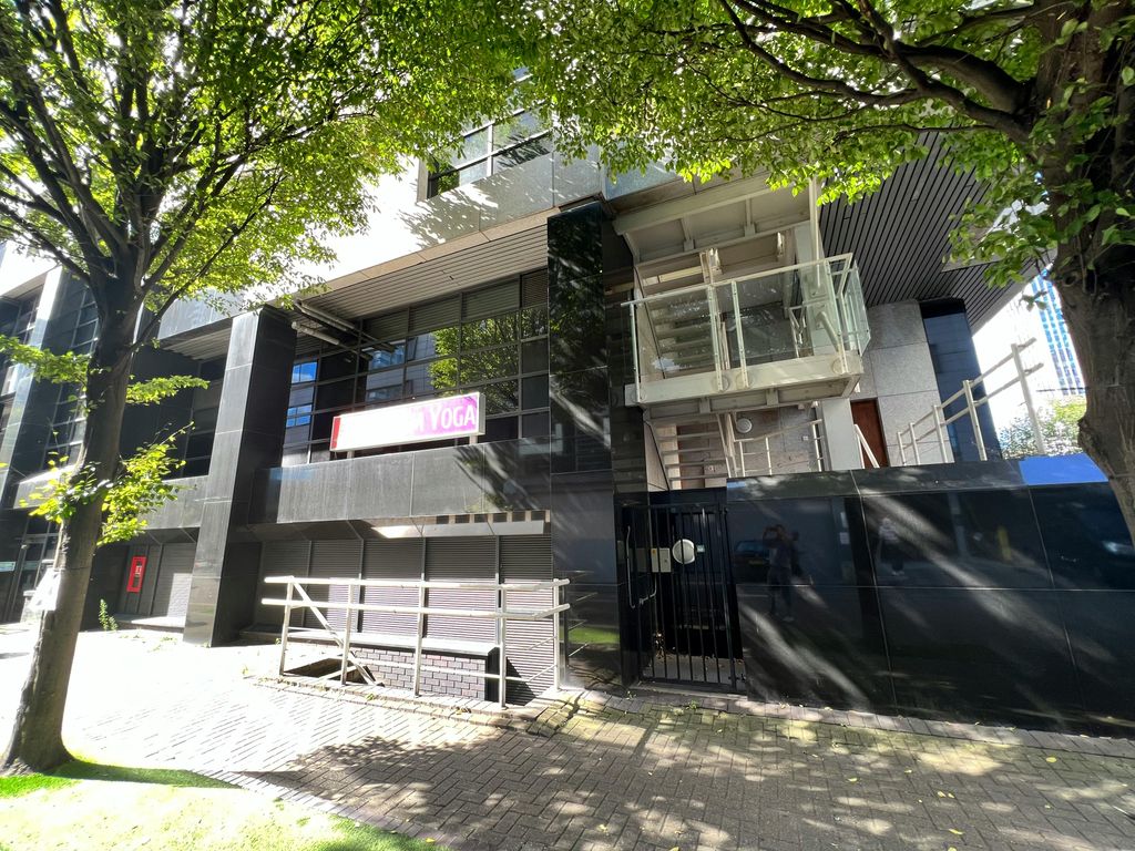 Property photo 2 of 10 Edcb55CE474F43Af8643De45Ecbf4Ca1.Jpeg