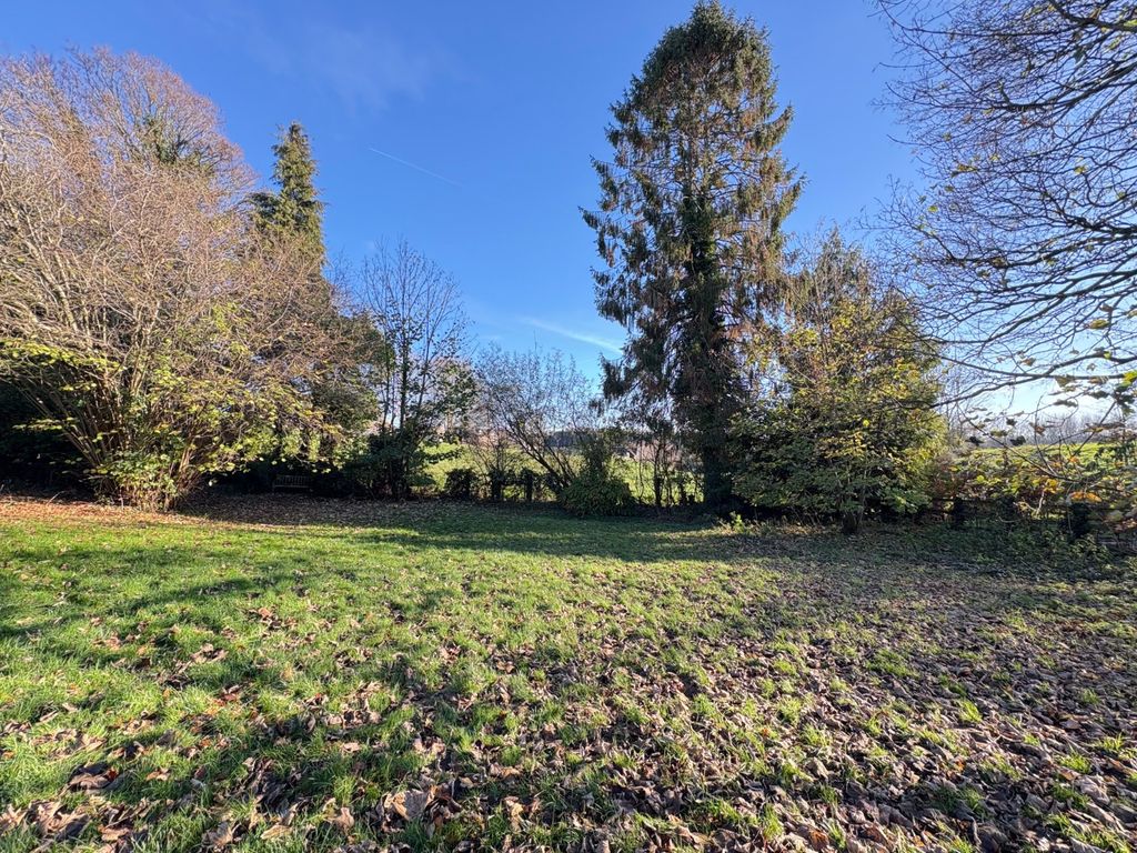 Property photo 2 of 8 Picture No. 05