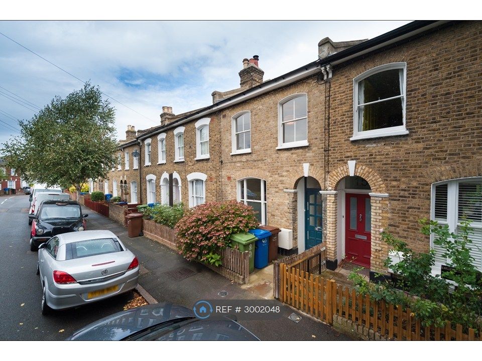 Property photo 2 of 35