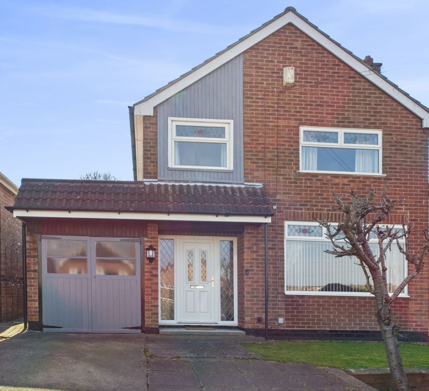 Property photo 1 of 14 Front