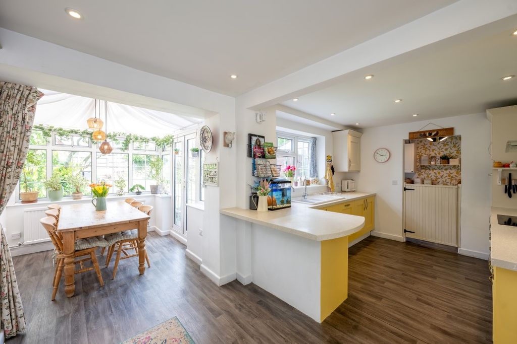 Property photo 2 of 27 Dsc_9181