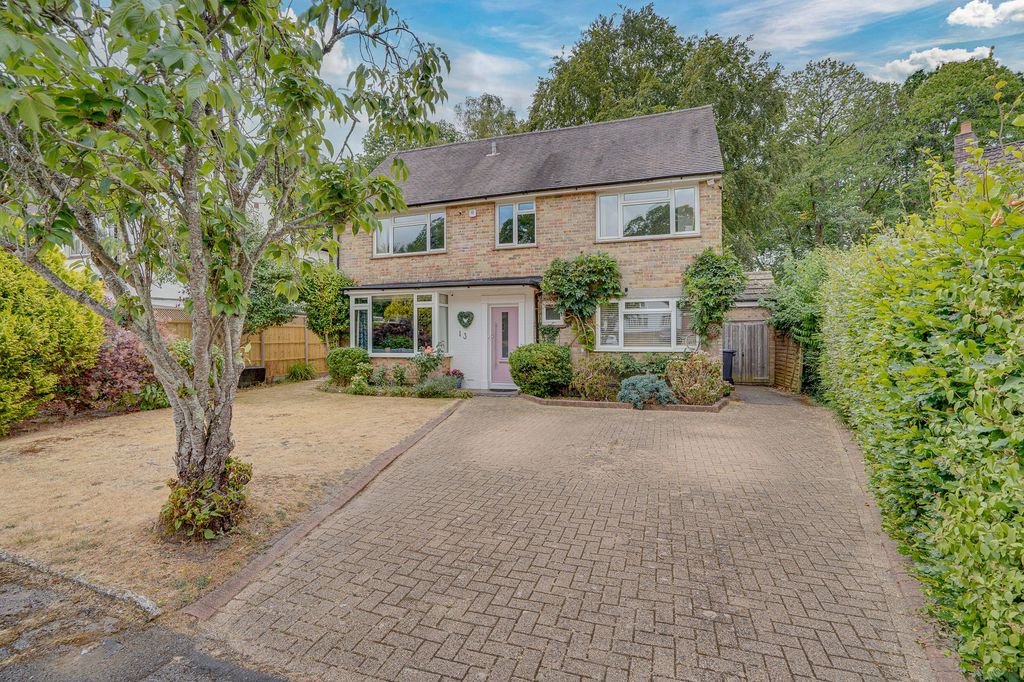 Property photo 1 of 25