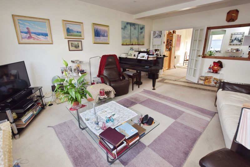Property photo 3 of 14 Photo 12