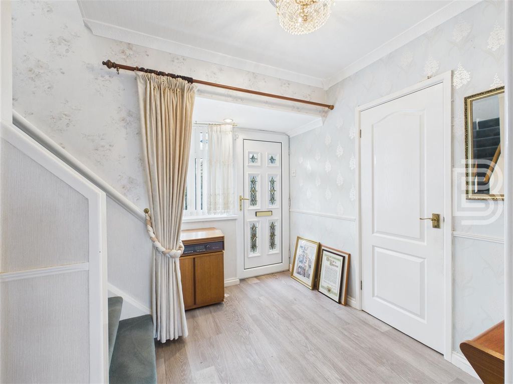 Property photo 3 of 27 Cam05587G0-Pr0082-Still007.Jpg