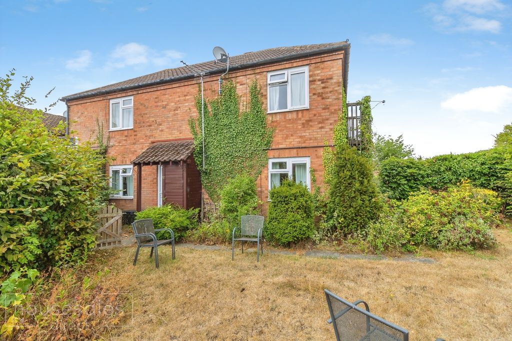 Property photo 1 of 10