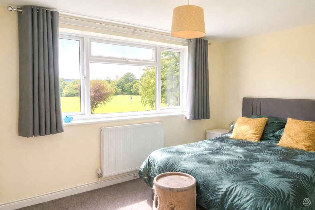 Property photo 2 of 11 Picture No. 04