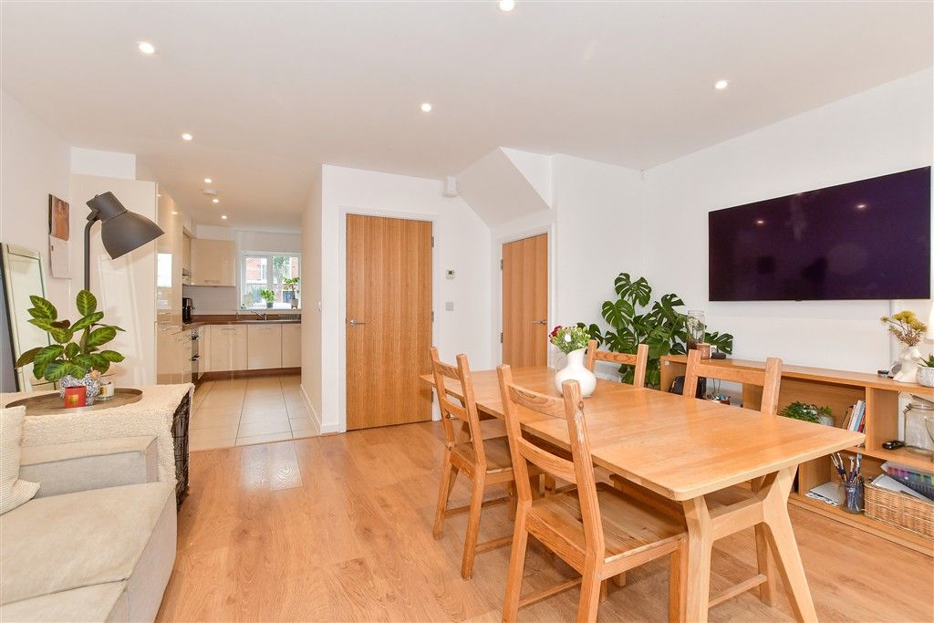 Property photo 2 of 10 Kitchen/Diner