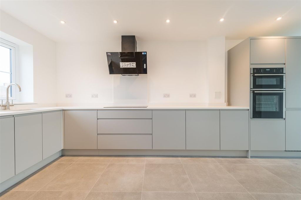 Property photo 2 of 21 Plot5_7.Jpg