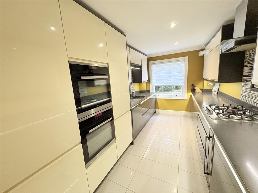 Property photo 2 of 20 Img_4318.Jpeg