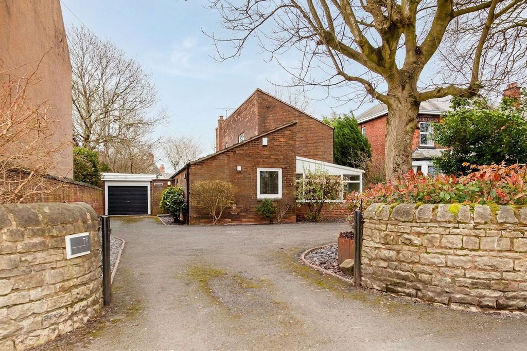 Property photo 1 of 38