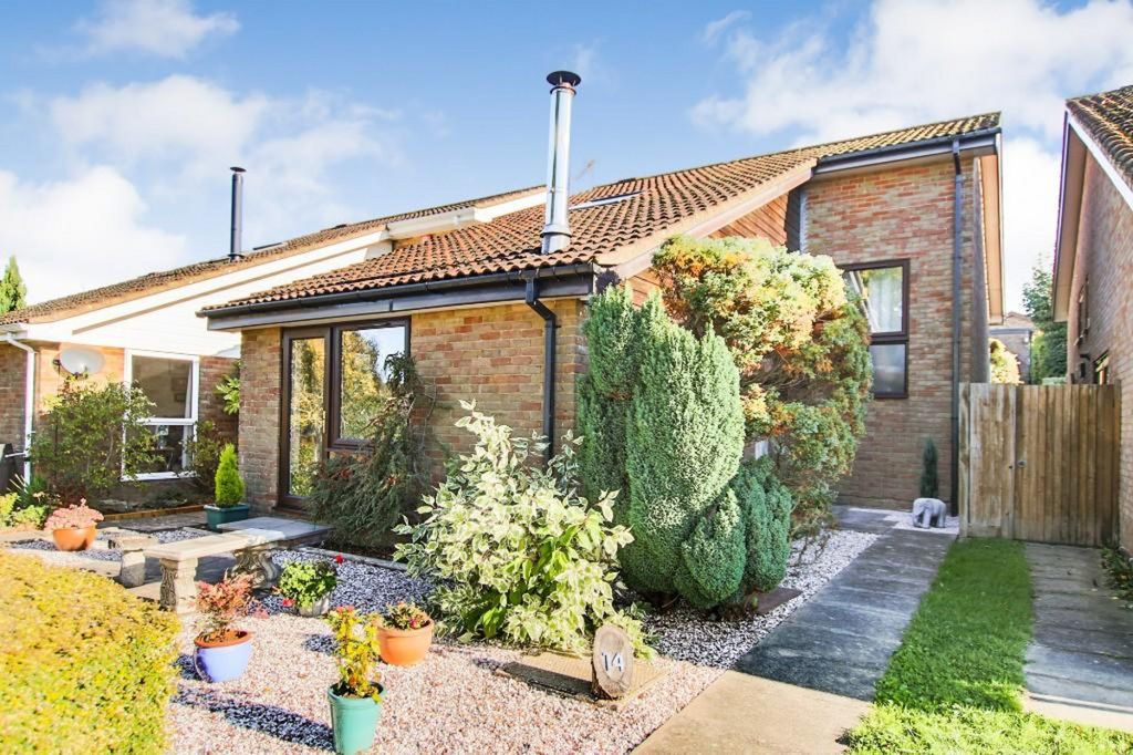 Property photo 1 of 18