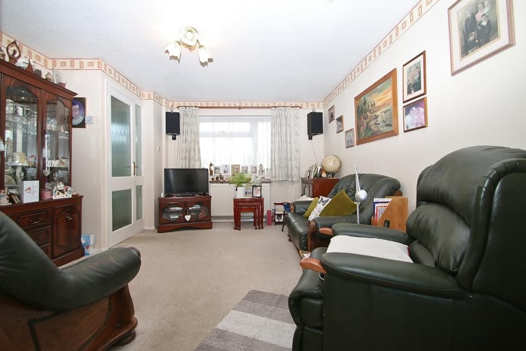 Property photo 3 of 13