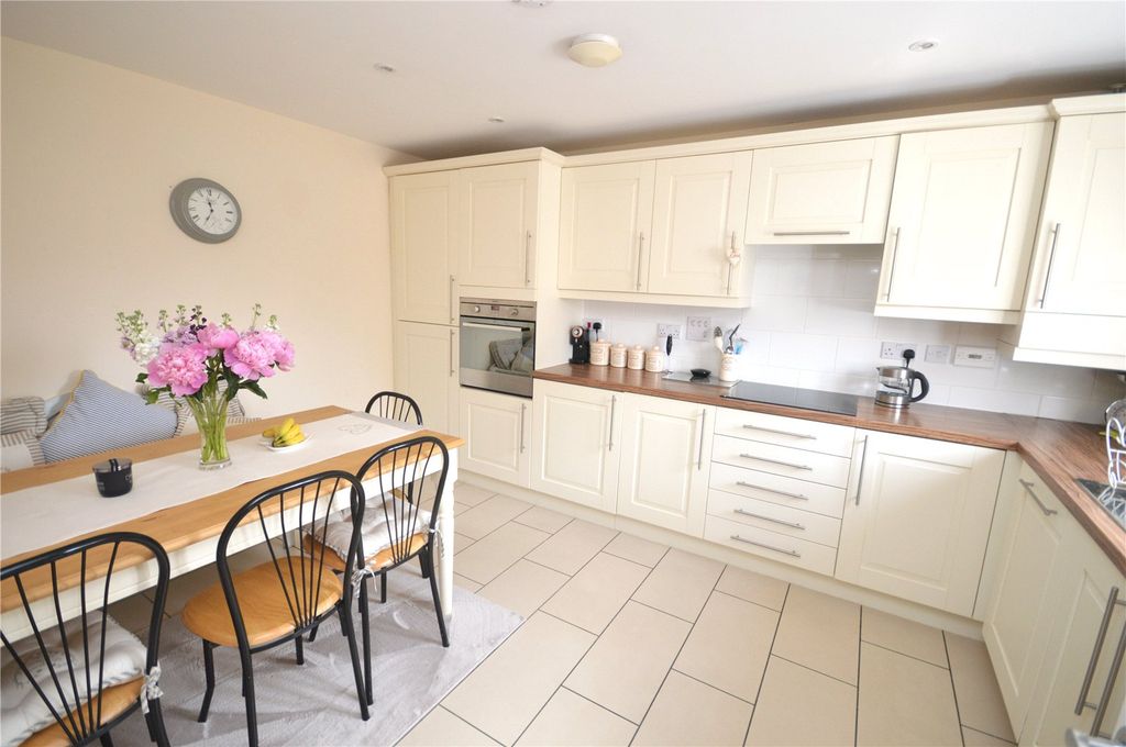 Property photo 2 of 15 Kitchen/Diner