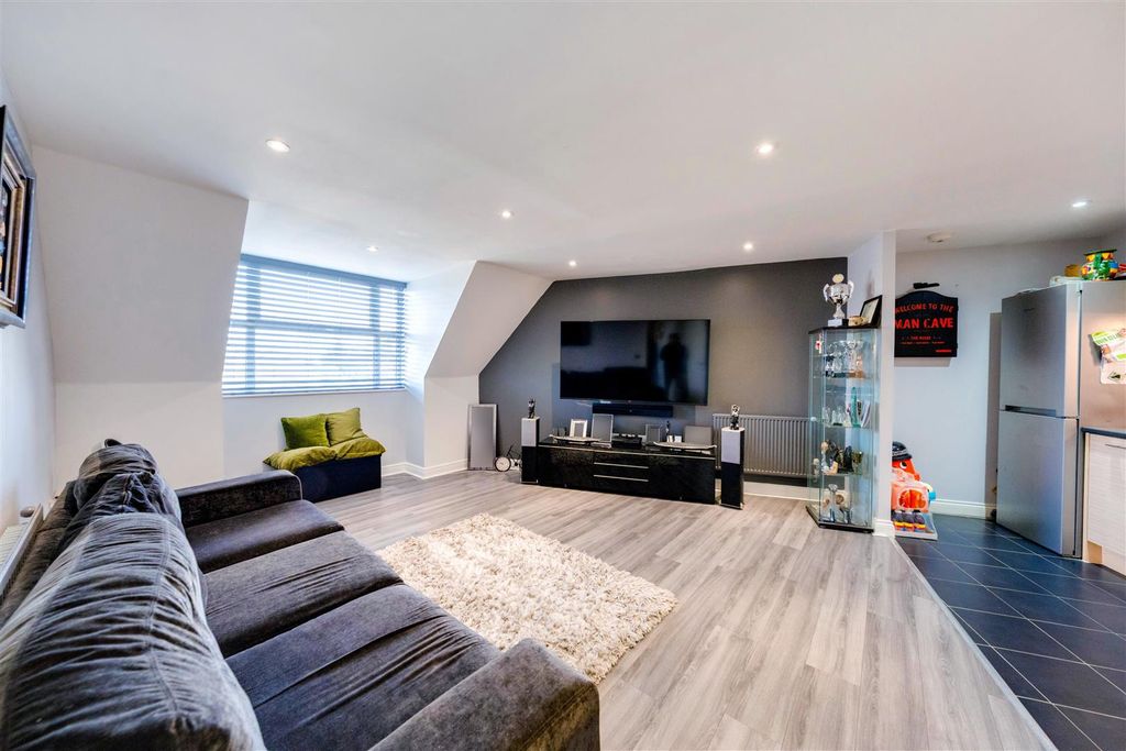 Property photo 2 of 12 Lounge-Diner