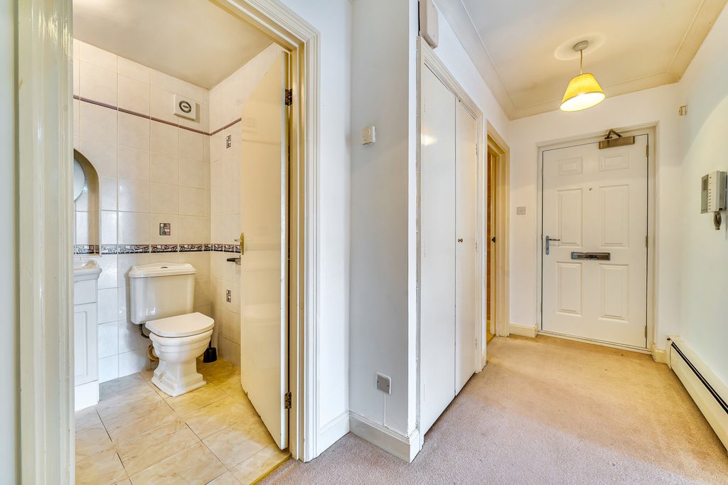 Property photo 2 of 15 1512995-5-6A8dc58...