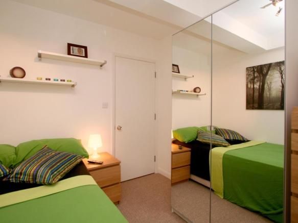 Property photo 2 of 17 Gallery