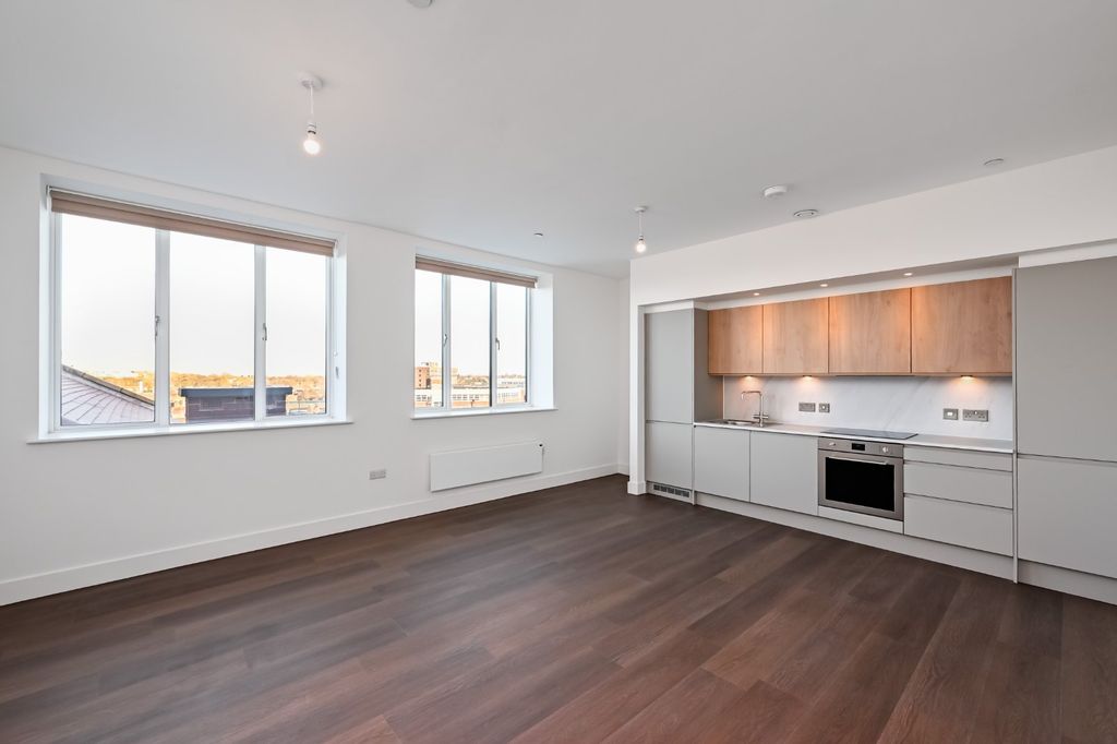 Property photo 2 of 12 Picture No. 06