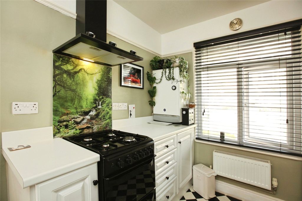 Property photo 2 of 12 Picture No. 02