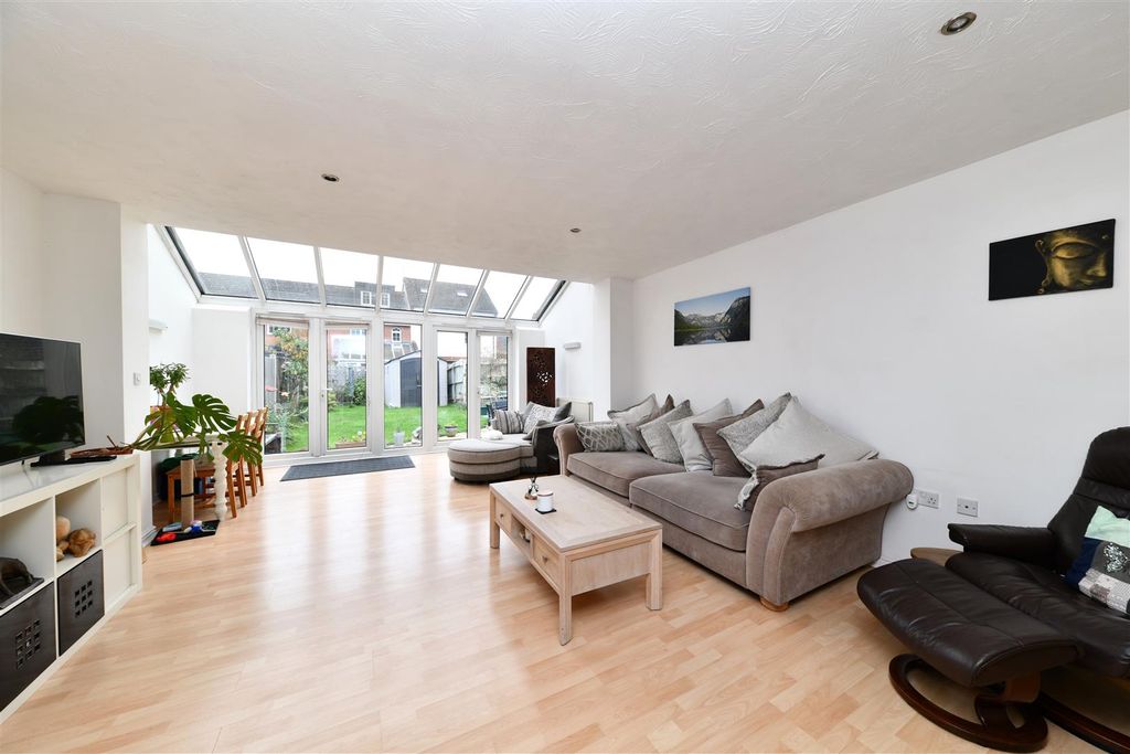 Property photo 2 of 16 Dsc_8867.Jpg