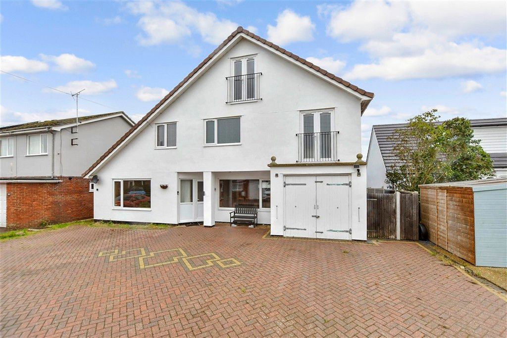 Property photo 1 of 13 External (Web)
