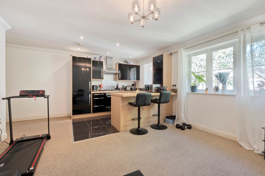 Property photo 2 of 11 Picture No. 04