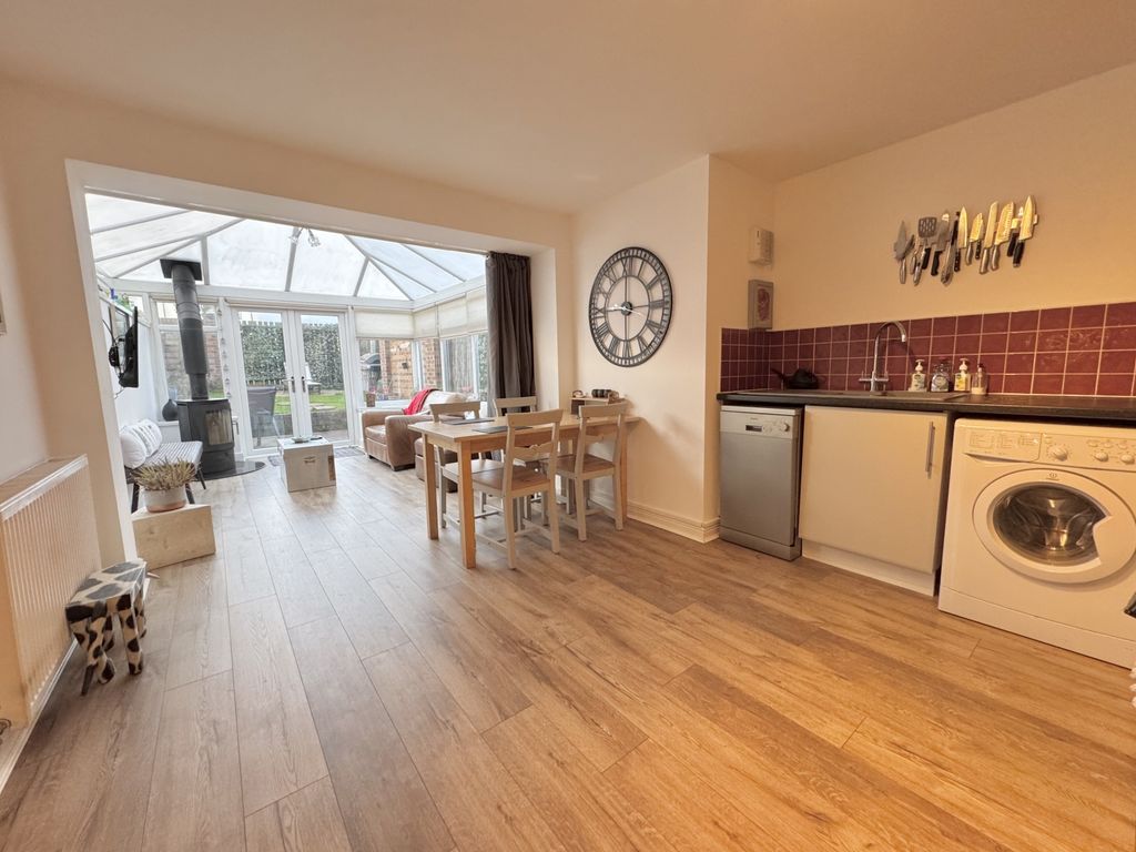 Property photo 3 of 20 Img_5804