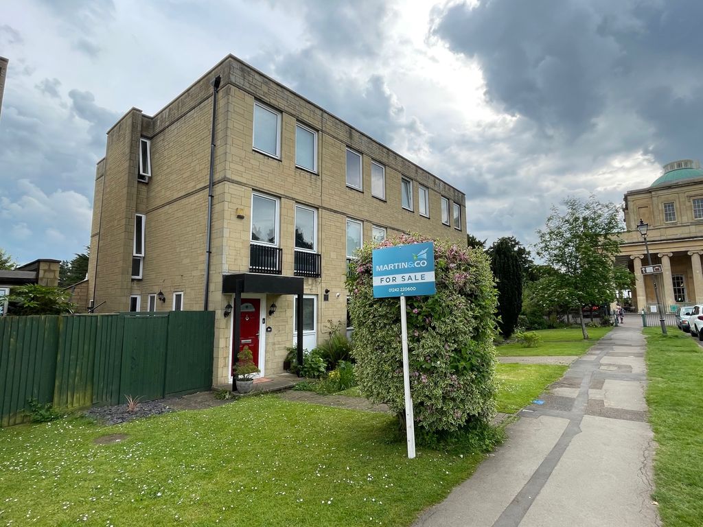 Property photo 1 of 22 Image001