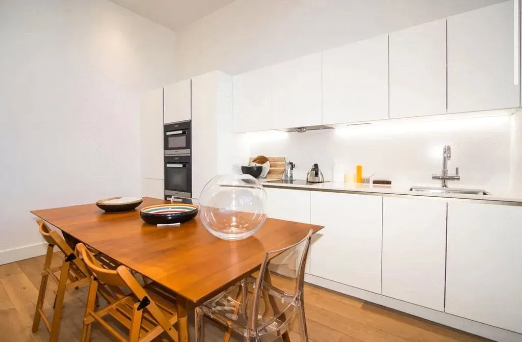 Property photo 1 of 10 1 Bedroom Flat For Rent