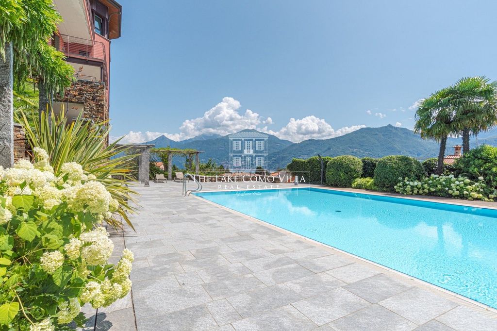 Property photo 2 of 50